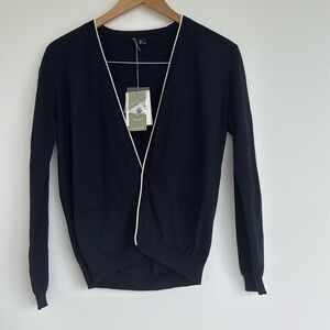 Brand Nee Il Gufo Boys Cardigan in size 14A (runs small)